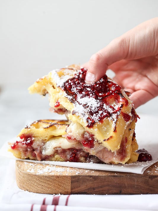 Monte Cristo Waffle Sandwich #wafflerecipe