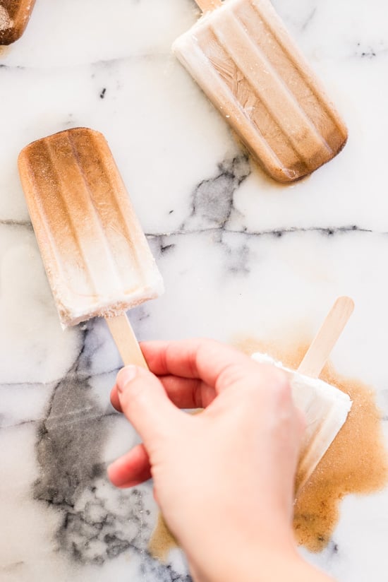 Recipe for chai tea (ombre) ice cream pops. Yum!