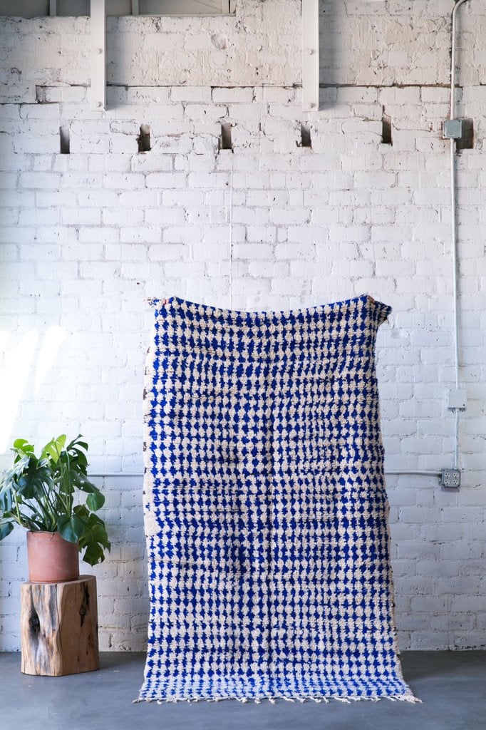 Rug Thug: 17 Rugs that Will Make the Room - Paper and Stitch