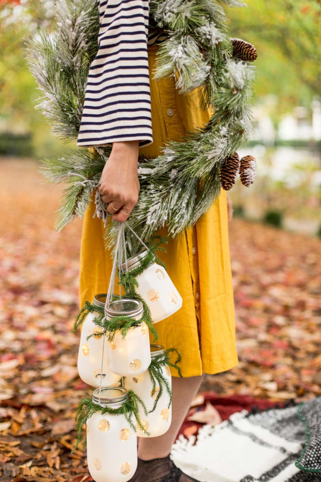 How to Make DIY Hanging Lanterns for the Holidays