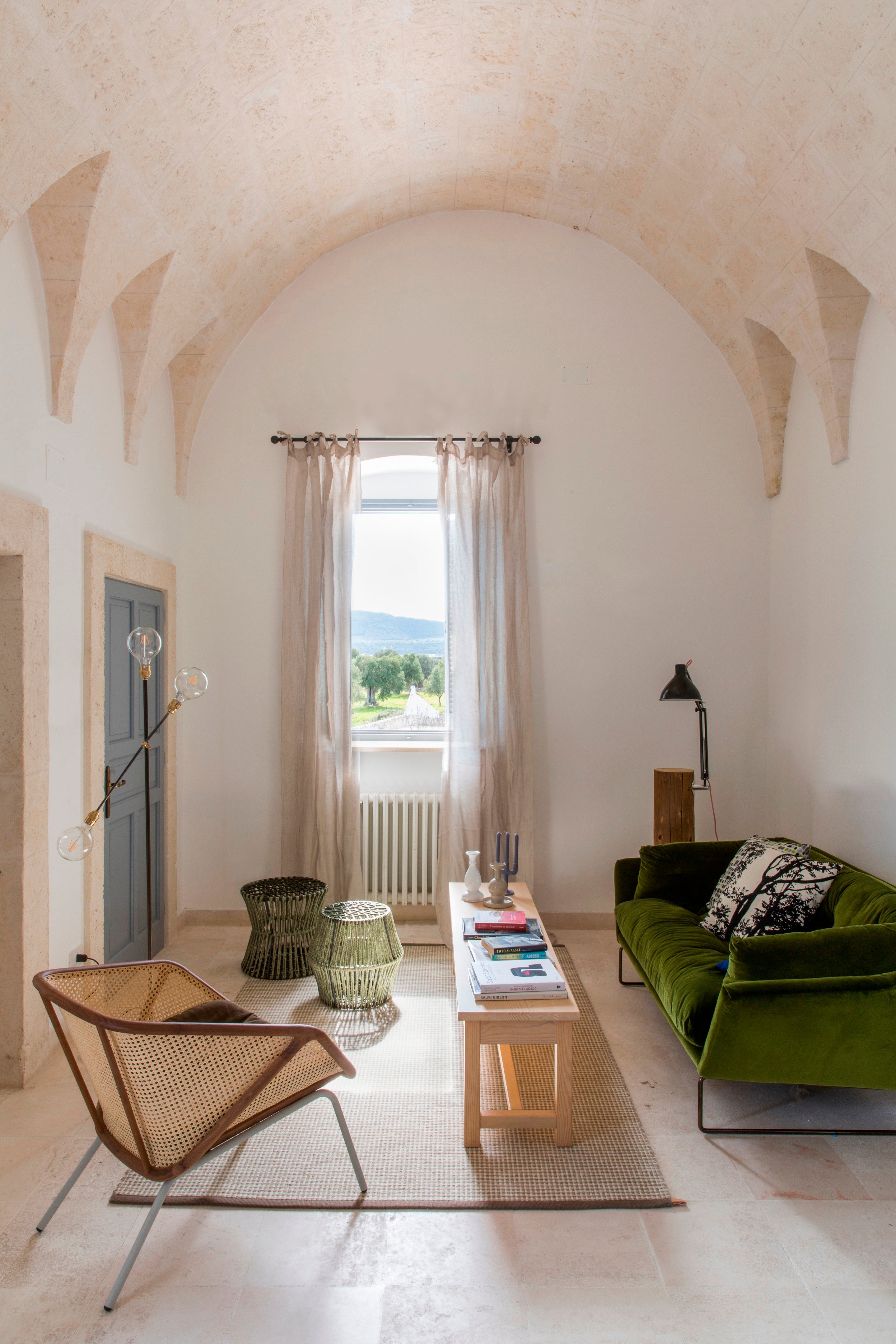 How beautiful is this arched Italian ceiling in the Masseria San Giovanni from archilovers?  This space is actually a hotel, so all I really need to know is...when is check-in??? #arch #designtrend #interiors #organicmodern #livingroom 