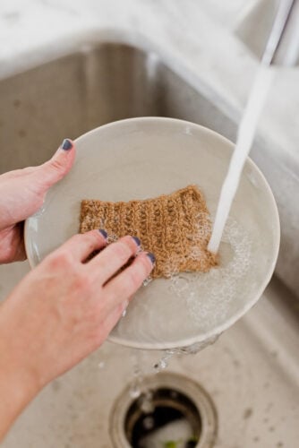 Make Your Own Natural Scrubbing Bubbles - Adam Cleaning - Homemade Eco Friendly Scrubbers For Apartments