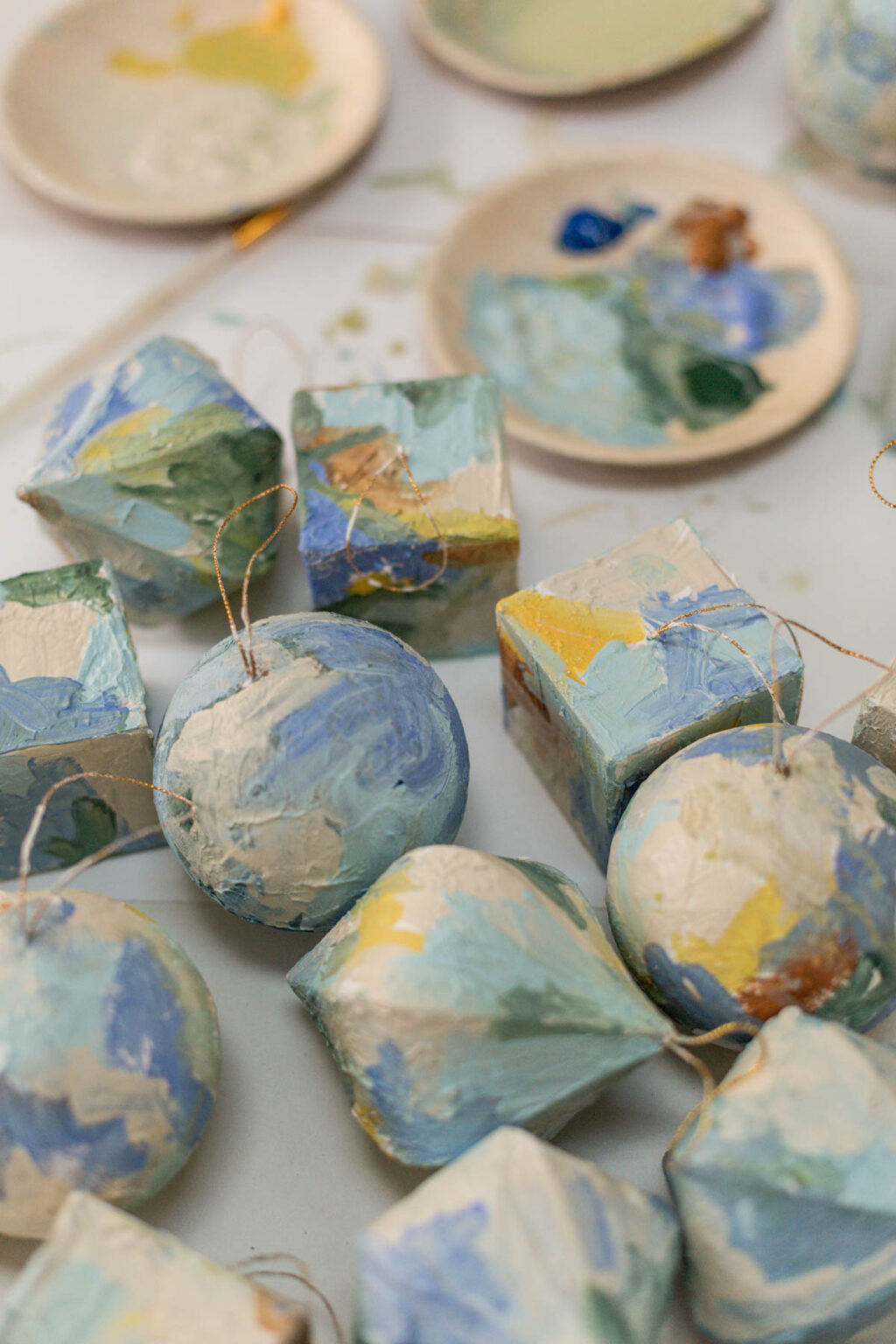 How to Make Plaster Ornaments (DIY) Paper and Stitch