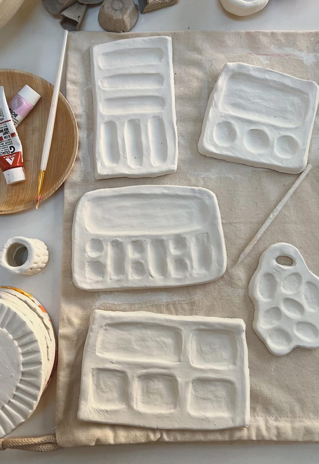 How to Make Paint Palettes with Air Dry Clay Paper and Stitch