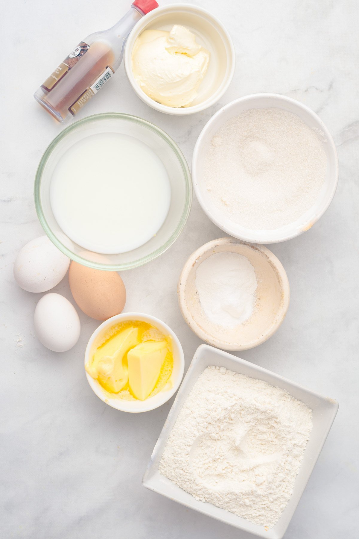 ingredients needed to make the cake portion of a christmas cake